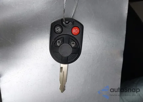 2011 Ford Escape Xlt z USA, uszkodzony, nr VIN 1FMCU0D78BKB32984